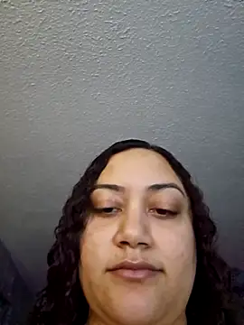 honeeyyy pot online show from 10-05-25, 05:09