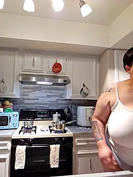 Snapshot of honeeyyy_pot chatting on 02-11-26, 07:41 honeeyyy pot online show from 02-11-26, 07:41