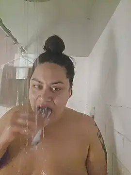 honeeyyy pot online show from 12-01-25, 09:10