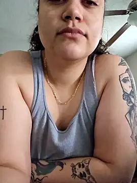 Snapshot of honeeyyy_pot chatting on 02-13-26, 09:26 honeeyyy pot online show from 02-13-26, 09:26