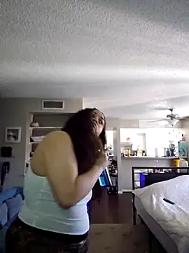 honeeyyy pot online show from 09-25-25, 06:14