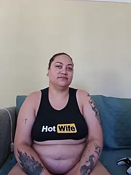 honeeyyy pot online show from 06-07-26, 06:35