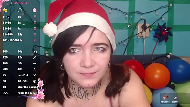 Snapshot of Yours_good_mood chatting on 12-27-24, 12:45 Yours good mood online show from 12-27-24, 12:45