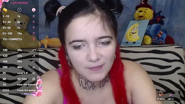 Snapshot of Yours_good_mood chatting on 12-15-24, 04:07 Yours good mood online show from 12-15-24, 04:07