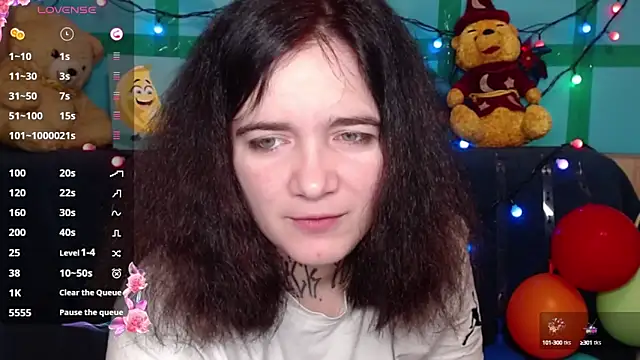 Snapshot of Yours_good_mood chatting on 01-18-25, 01:30 Yours good mood online show from 01-18-25, 01:30