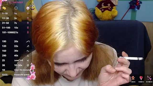 Snapshot of Yours_good_mood chatting on 03-08-25, 06:32 Yours good mood online show from 03-08-25, 06:32