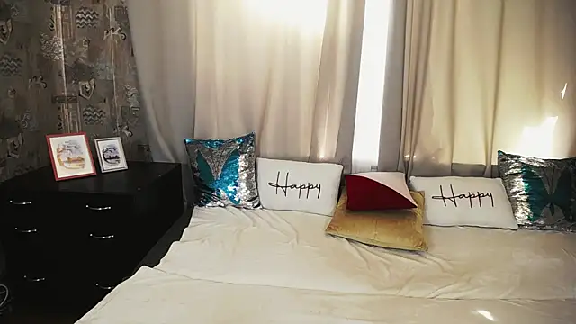 Unusual G online show from 09-17-25, 05:20