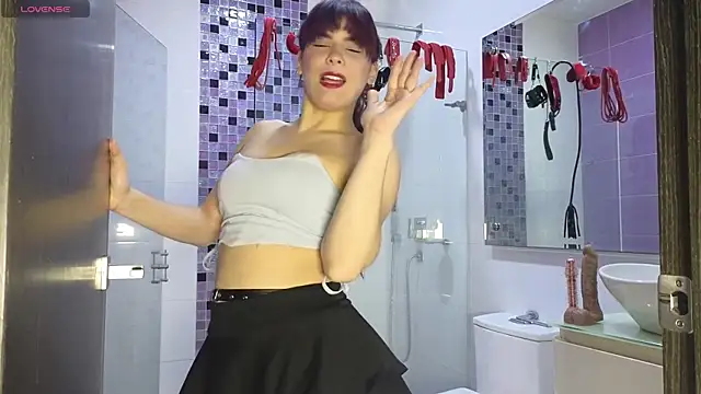 xalicesfantasyx online show from 09-13-25, 01:38