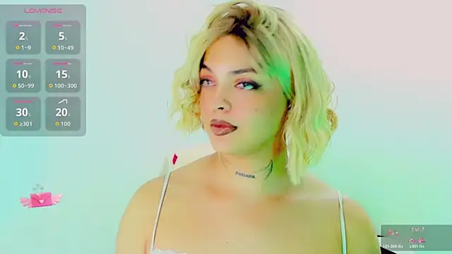 Emmaa Saenz  online show from 05-21-26, 11:02