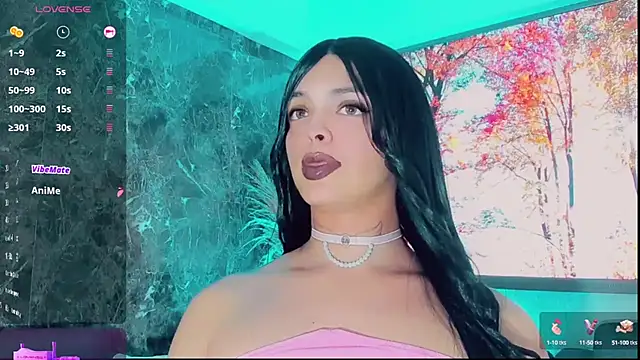 Emmaa Saenz  online show from 10-12-25, 08:21