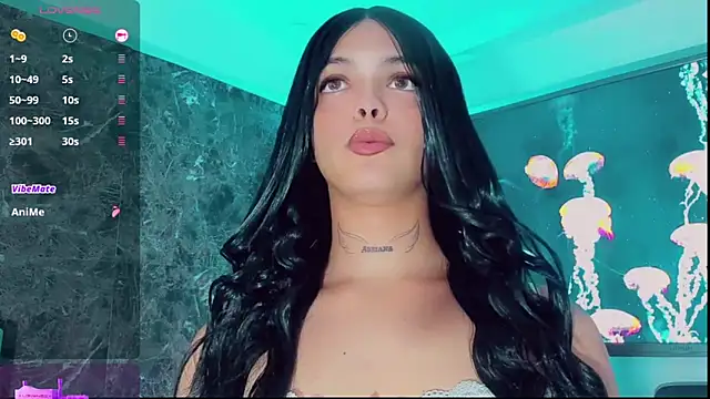 Emmaa Saenz  online show from 09-25-25, 05:52