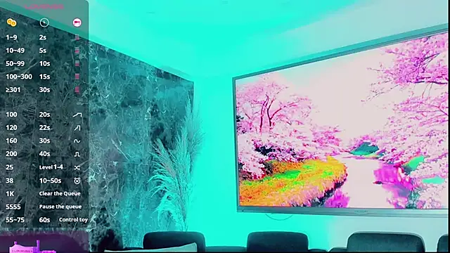 Emmaa Saenz  online show from 10-04-25, 08:21