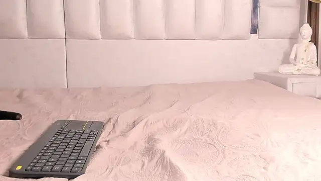 im tyra online show from 02-26-26, 04:45