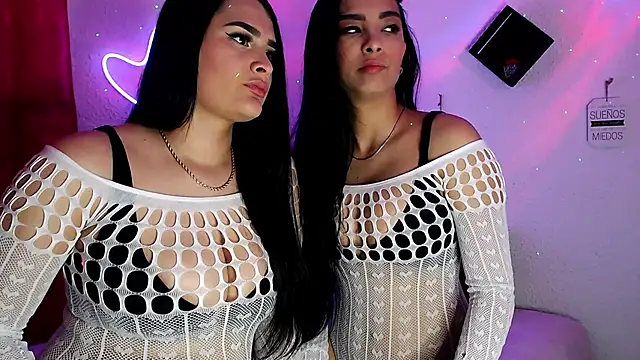 agatha lovee online show from 03-07-25, 06:11