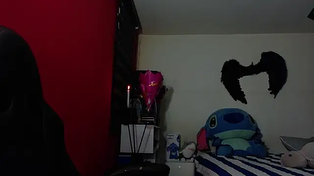 charlotedoll online show from 05-14-26, 12:51