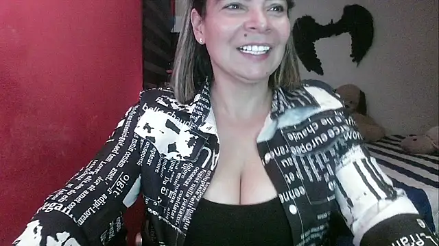 charlotedoll online show from 05-09-26, 11:41