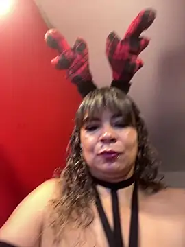 charlotedoll online show from 12-21-25, 09:37