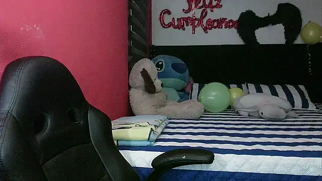 charlotedoll online show from 04-24-26, 02:46