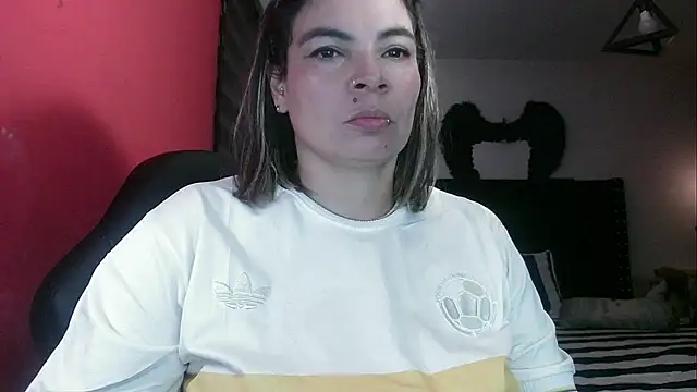 charlotedoll online show from 03-26-26, 11:24