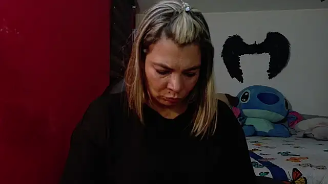 charlotedoll online show from 05-24-26, 01:49