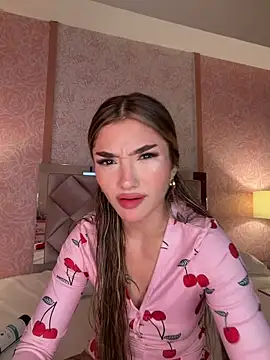 Snapshot of Arianavillada chatting on 04-25-26, 04:26 Arianavillada online show from 04-25-26, 04:26