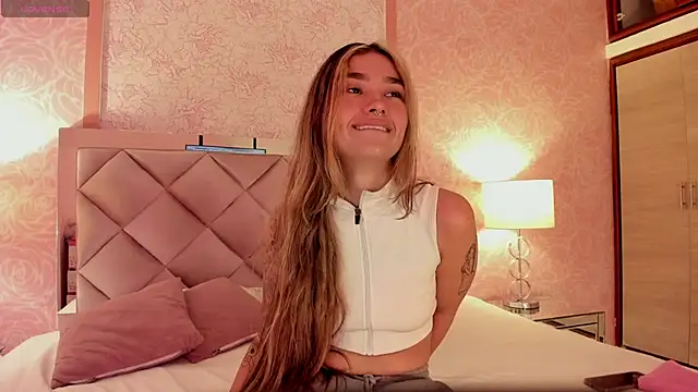 Arianavillada online show from 09-22-25, 03:12