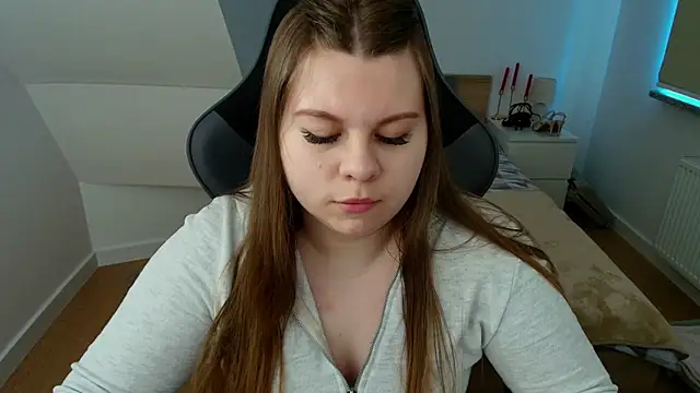 Snapshot of AbbyPleasure chatting on 04-21-26, 10:00 AbbyPleasure online show from 04-21-26, 10:00
