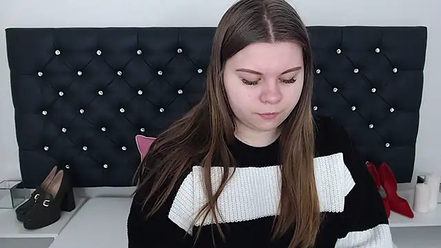 Snapshot of AbbyPleasure chatting on 03-03-25, 09:45 AbbyPleasure online show from 03-03-25, 09:45