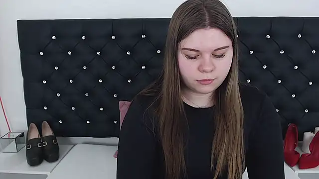 Snapshot of AbbyPleasure chatting on 03-12-25, 03:40 AbbyPleasure online show from 03-12-25, 03:40