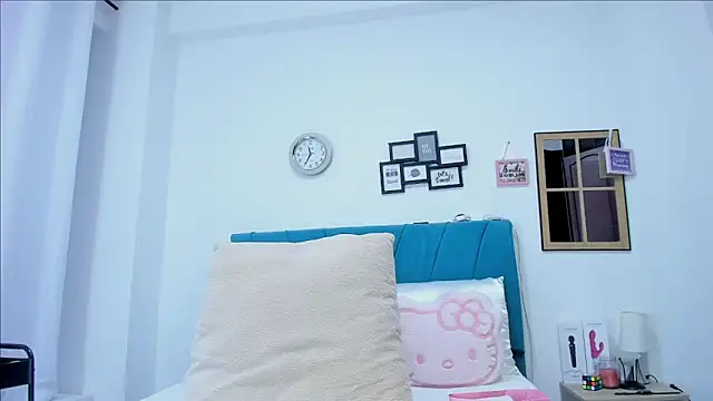 Snapshot of kamila_lopez chatting on 02-27-26, 09:14 kamila lopez online show from 02-27-26, 09:14