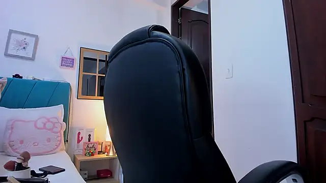 kamila lopez online show from 06-30-26, 08:53