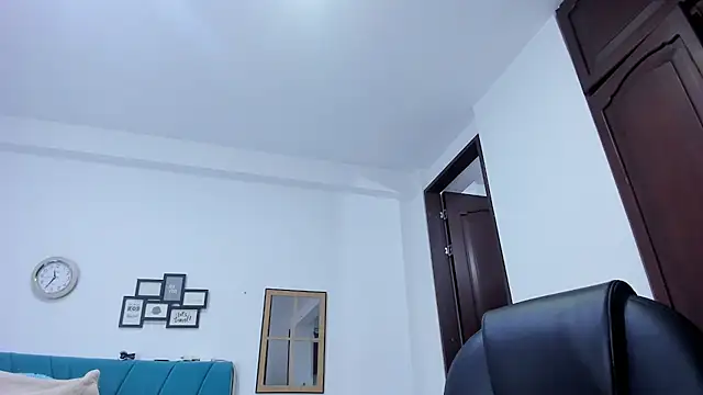 Snapshot of kamila_lopez chatting on 02-15-26, 08:41 kamila lopez online show from 02-15-26, 08:41