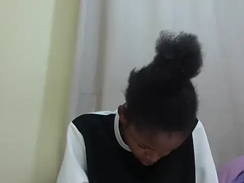 queen-sasha online show from 03-12-26, 01:48