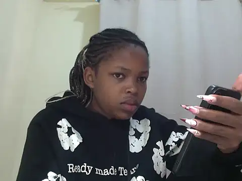 Snapshot of queen-sasha chatting on 02-23-26, 10:16 queen-sasha online show from 02-23-26, 10:16