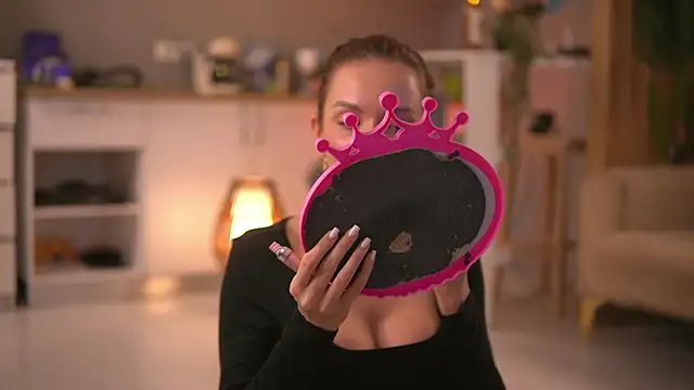 ButterflyLeah online show from 02-18-26, 02:42