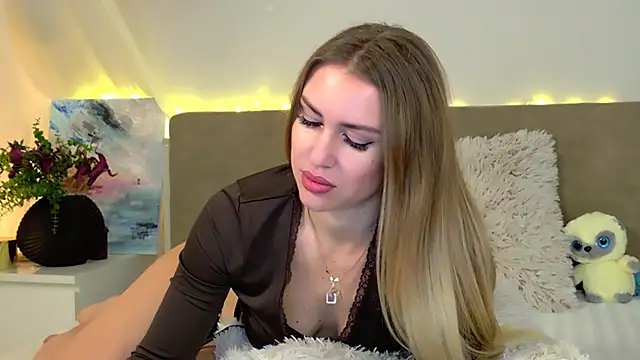 LuisaSin online show from 01-16-26, 07:56