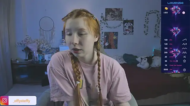 CallMeEffy1 online show from 12-03-25, 07:35