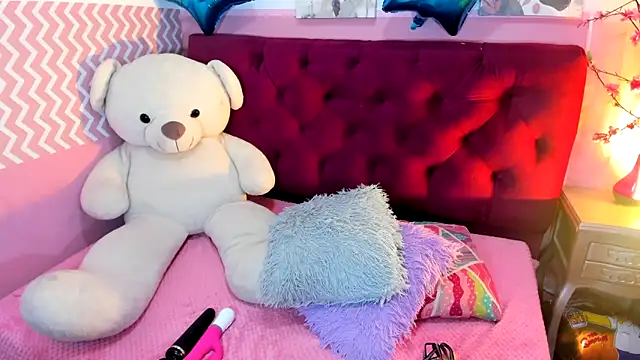 candysmitxxx online show from 10-05-25, 02:35