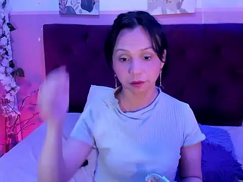 candysmitxxx online show from 03-07-26, 01:45