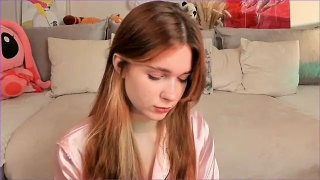 Snapshot of Frau_Lina chatting on 11-08-25, 02:20 Frau Lina online show from 11-08-25, 02:20