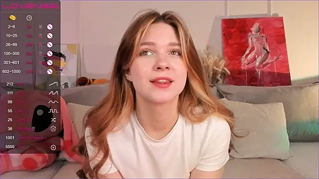 Snapshot of Frau_Lina chatting on 10-22-25, 02:05 Frau Lina online show from 10-22-25, 02:05