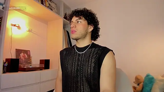 Curlblue online show from 12-14-25, 12:11