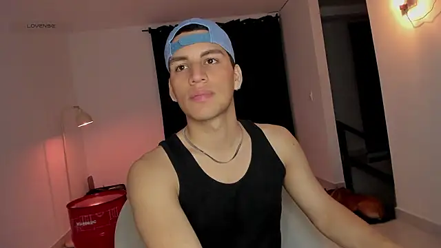 Curlblue online show from 02-22-26, 04:04