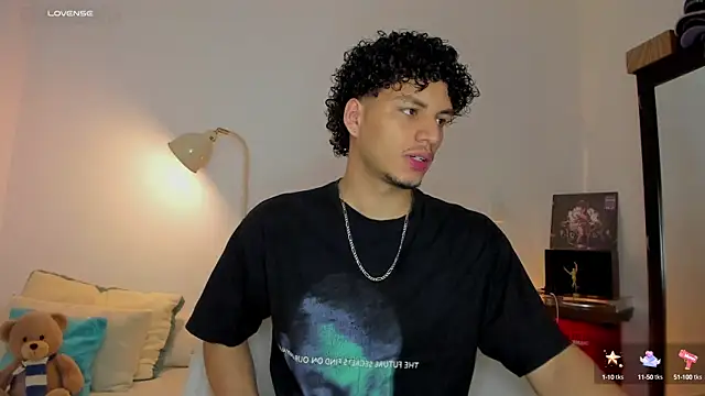 Curlblue online show from 09-22-25, 04:07