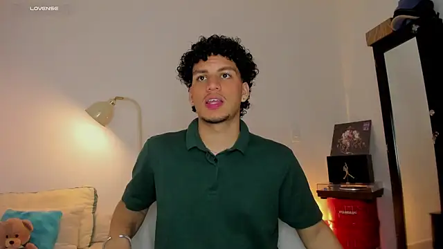 Curlblue online show from 09-19-25, 04:38