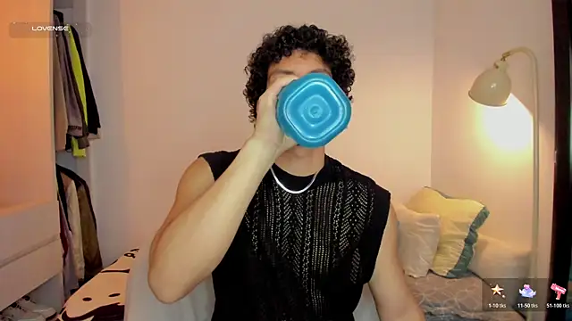 Curlblue online show from 12-02-25, 02:12