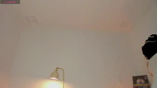 Curlblue online show from 12-18-25, 11:03