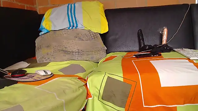 sexyblackxx12 online show from 01-08-26, 04:35