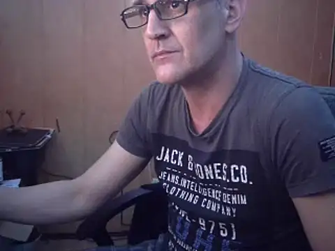 Lia Y PatrickX online show from 03-03-26, 11:45