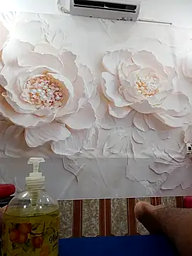 zizi public online show from 11-20-25, 01:06